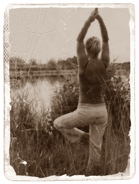 friedensraum-fur-innere-ruhe-und-freude-antike-sepia